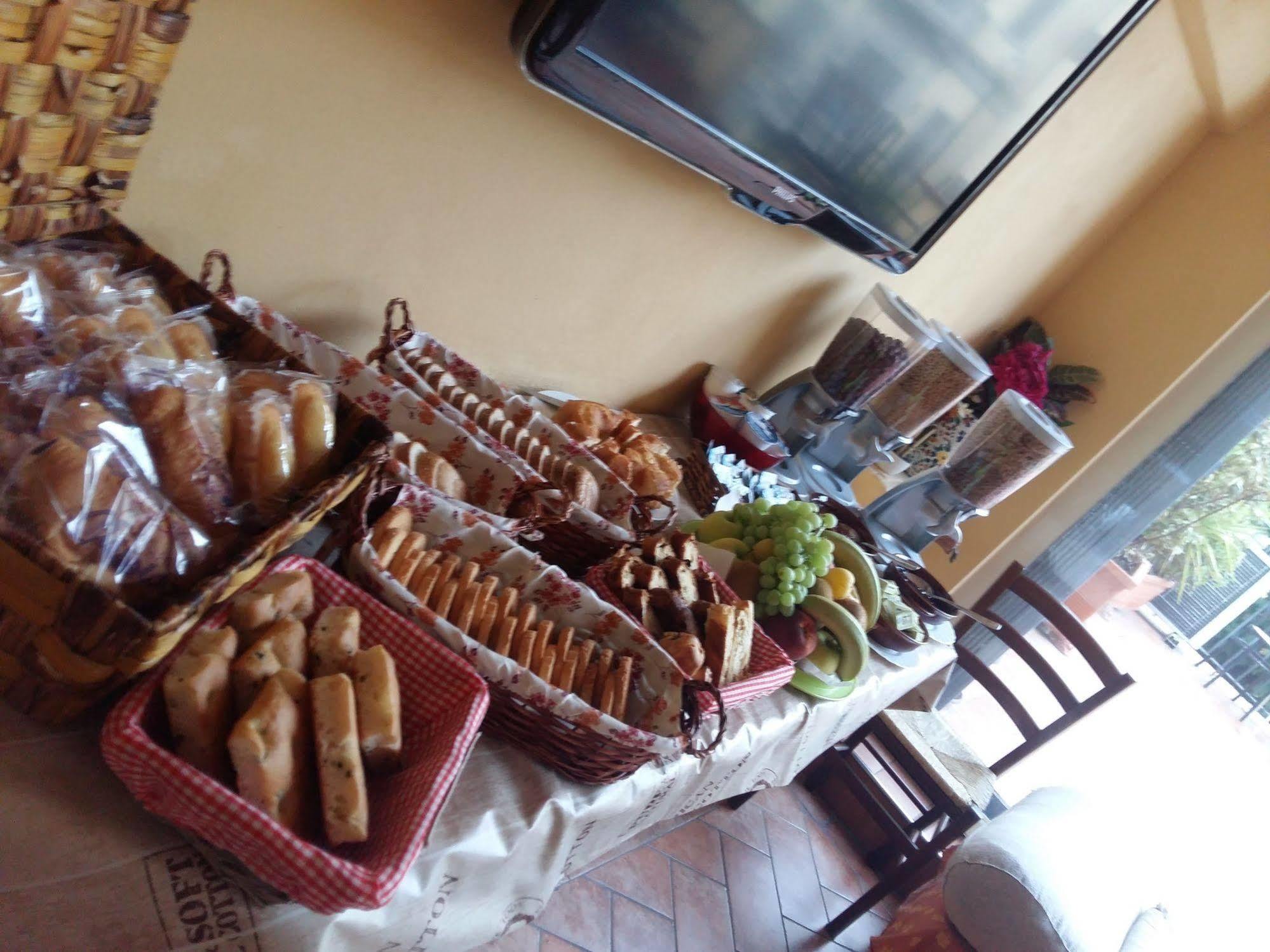 Soggiorno Laura - B&B Флоренция Екстериор снимка
